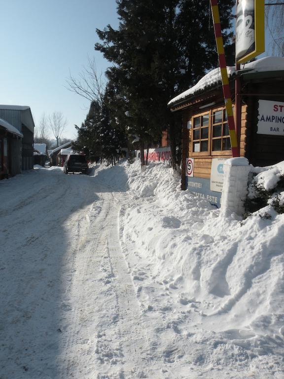 Camping Paradisul Soferilor Onesti Zewnętrze zdjęcie